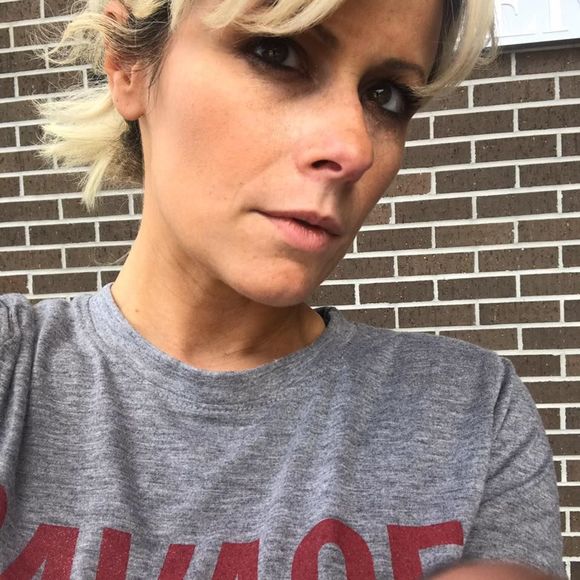 Meet your Posher, Alexa - Picture 5 of 5